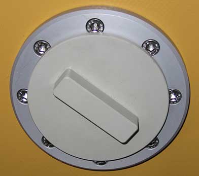 Onion Tank Outlet with Plug