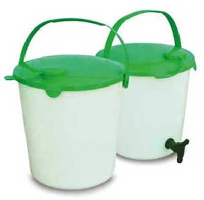14 litre Plastic Bucket with Tap